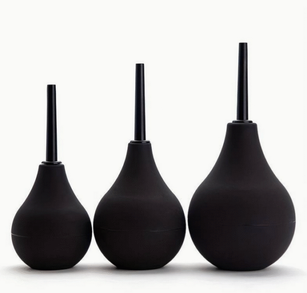 Poire à lavement ( purgeoire)