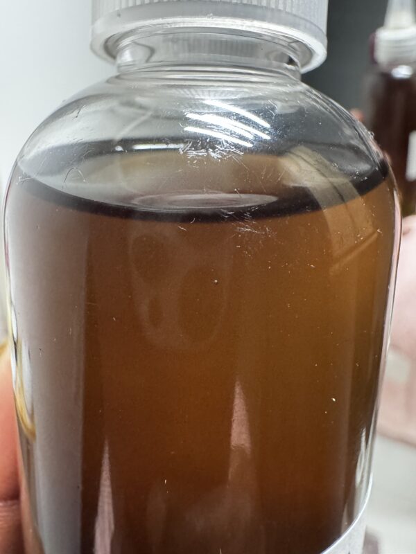 Huile Traditionnelle – Élixir de Pousse Naturel